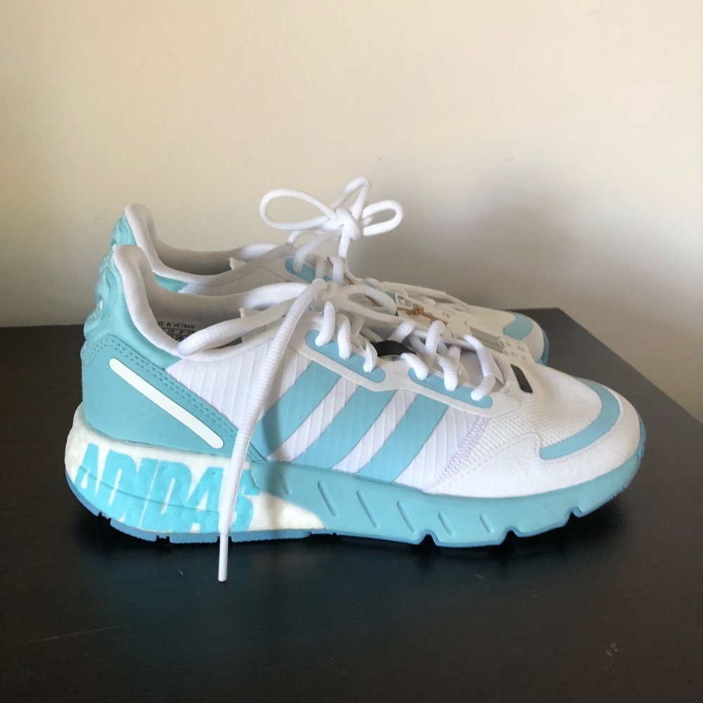 Adidas Womens ZX 1K Boost W Shoes Size 7 Baby Blue